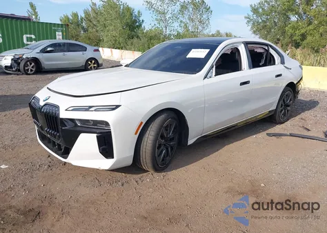 2025 BMW 760 I xDrive from USA, damaged, VIN WBA33EJ01SCU74098